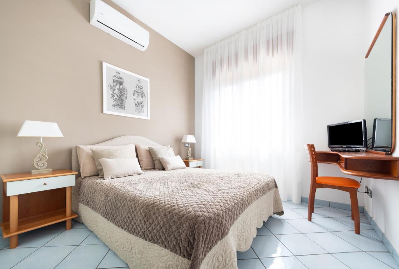Appartamento Corso Italia 269 ซอร์เรนโต ภายนอก รูปภาพ